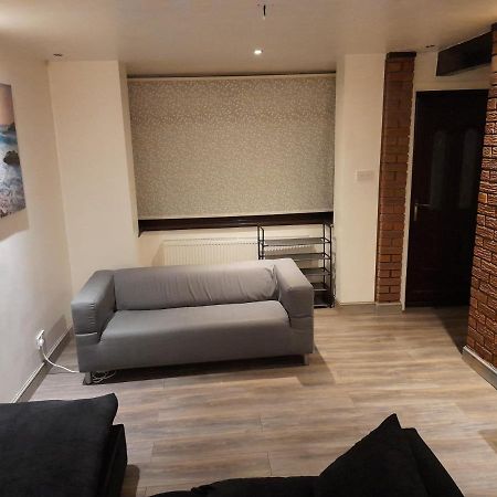 Melverley House Manchester Luaran gambar